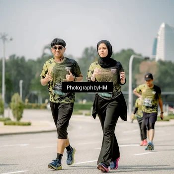 Runner Photo 6763355