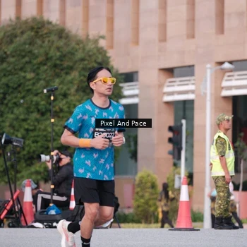 Runner Photo 6763368