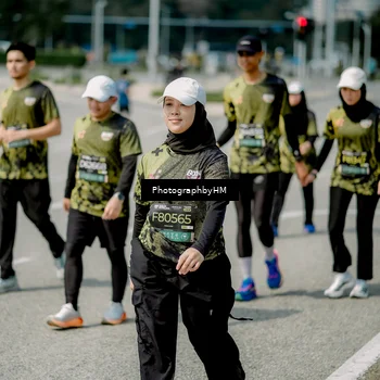 Runner Photo 6763377