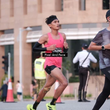 Runner Photo 6763383