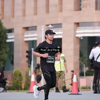 Runner Photo 6763392