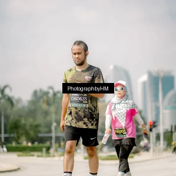 Runner Photo 6763427