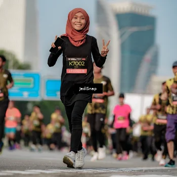 Runner Photo 6763450