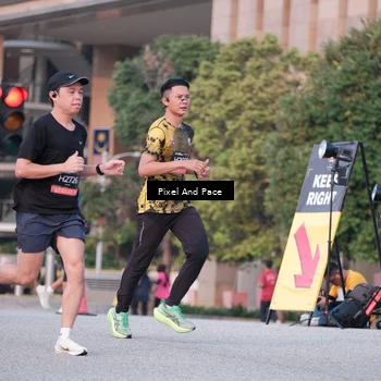 Runner Photo 6763453