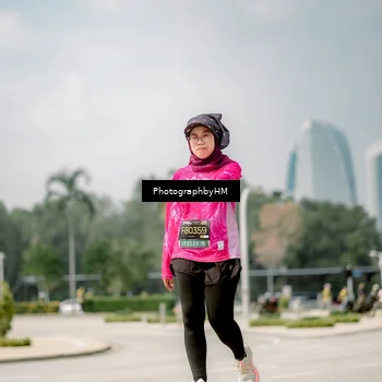 Runner Photo 6763457
