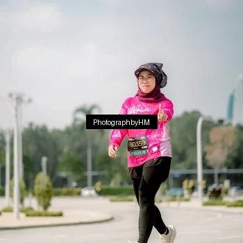 Runner Photo 6763459