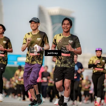 Runner Photo 6763461