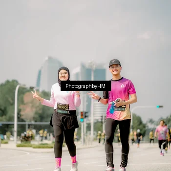 Runner Photo 6763476