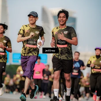 Runner Photo 6763489