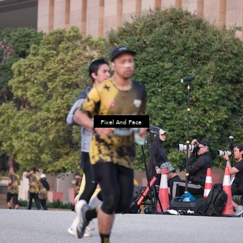 Runner Photo 6763498