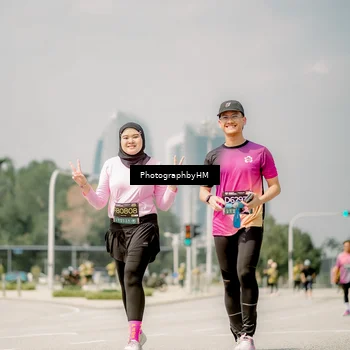 Runner Photo 6763509
