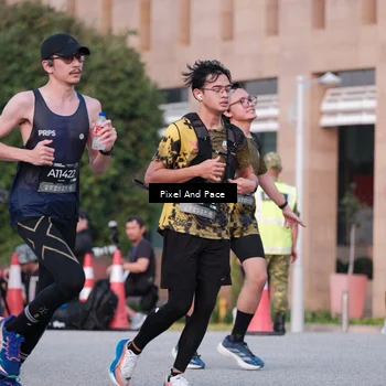 Runner Photo 6763524