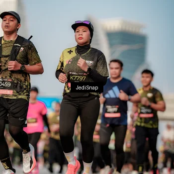 Runner Photo 6763534