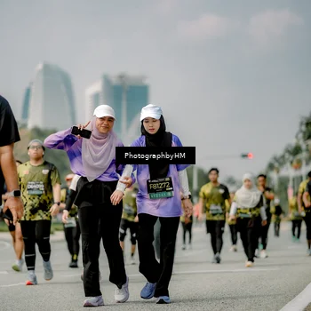 Runner Photo 6763535