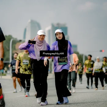Runner Photo 6763539