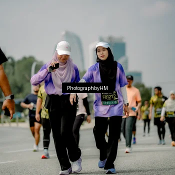 Runner Photo 6763544