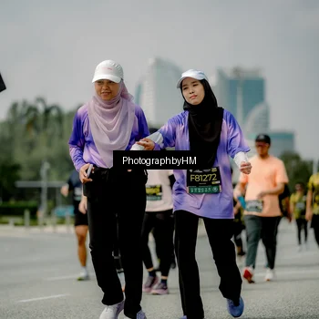 Runner Photo 6763553