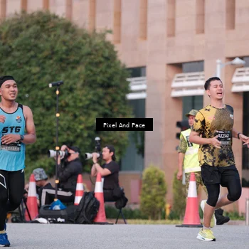 Runner Photo 6763560
