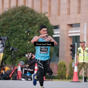 Runner Photo 6763565