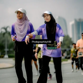 Runner Photo 6763568