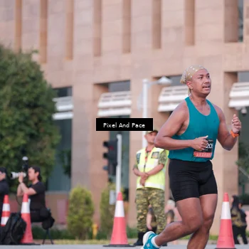 Runner Photo 6763630