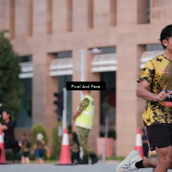 Runner Photo 6763638