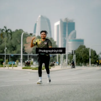 Runner Photo 6763658