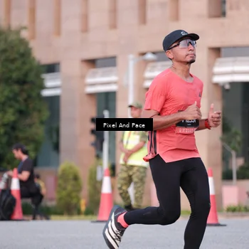 Runner Photo 6763666