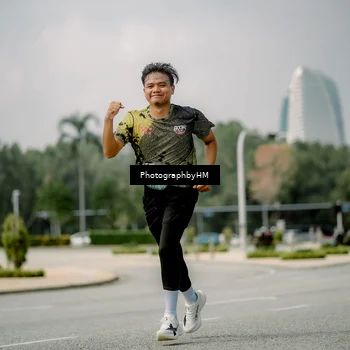 Runner Photo 6763686