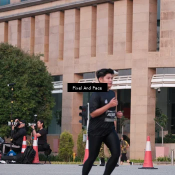 Runner Photo 6763687
