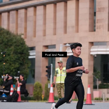Runner Photo 6763694