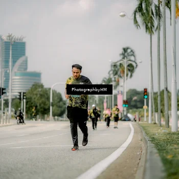 Runner Photo 6763705
