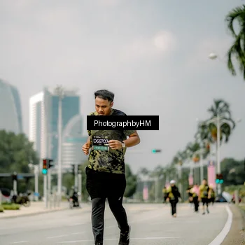 Runner Photo 6763746
