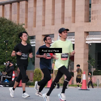 Runner Photo 6763776