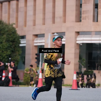 Runner Photo 6763782