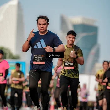 Runner Photo 6763794