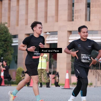 Runner Photo 6763797