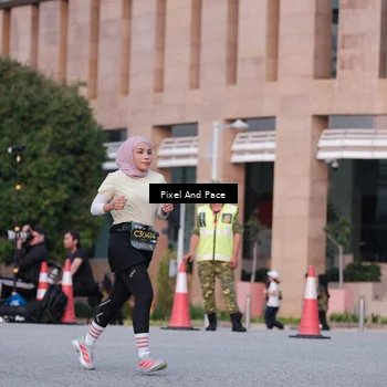 Runner Photo 6763815