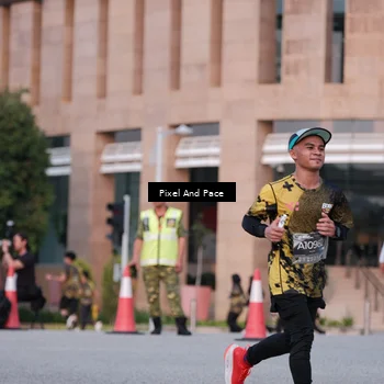 Runner Photo 6763816