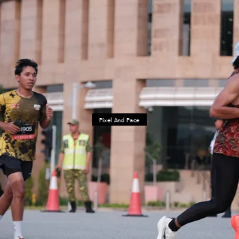 Runner Photo 6763840