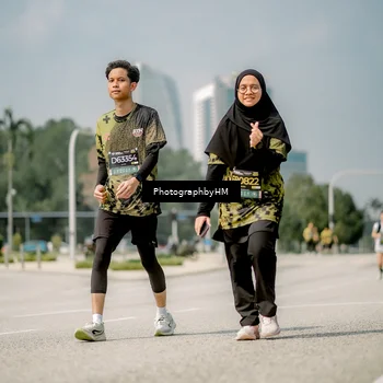 Runner Photo 6763891