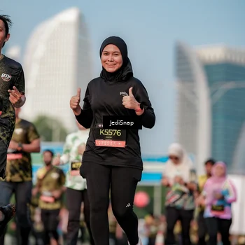 Runner Photo 6763912