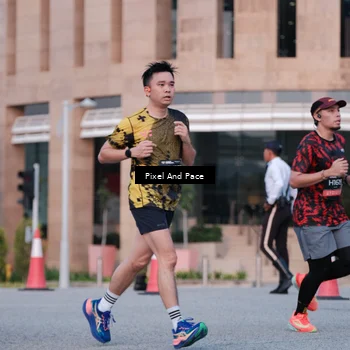 Runner Photo 6763918