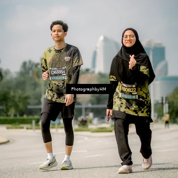 Runner Photo 6763923