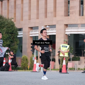 Runner Photo 6763942