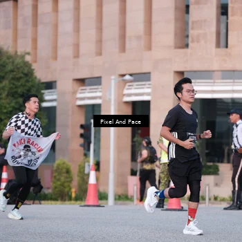 Runner Photo 6763945