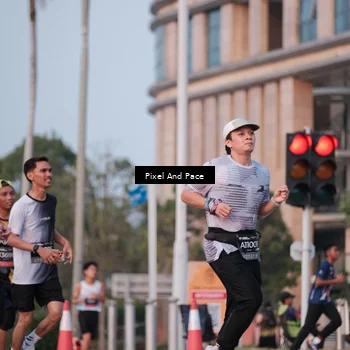 Runner Photo 6764032