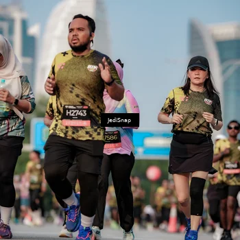 Runner Photo 6764042