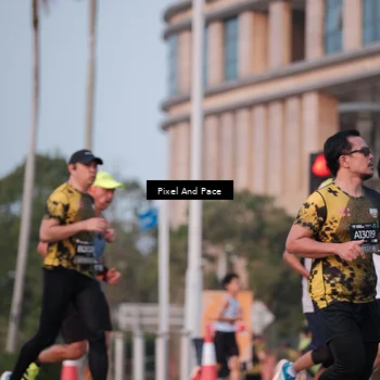 Runner Photo 6764050