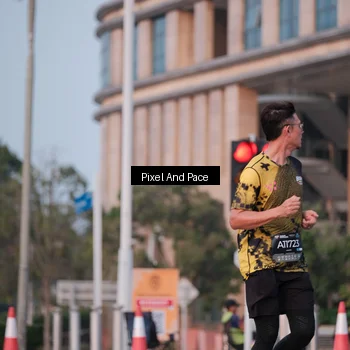 Runner Photo 6764055